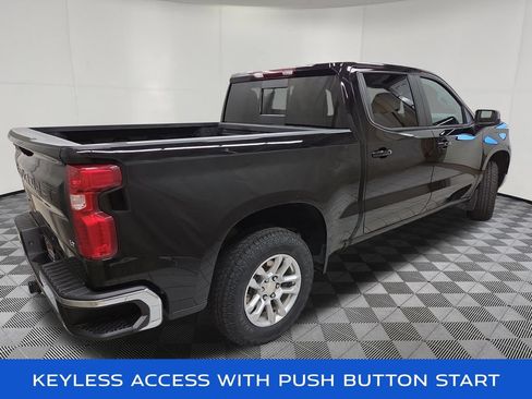 Used 2024 Chevrolet Silverado 1500 LT AWD/4WD image 4