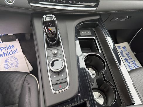 Certified 2023 Cadillac Escalade Sport w/ LPO, ONYX Package image 18