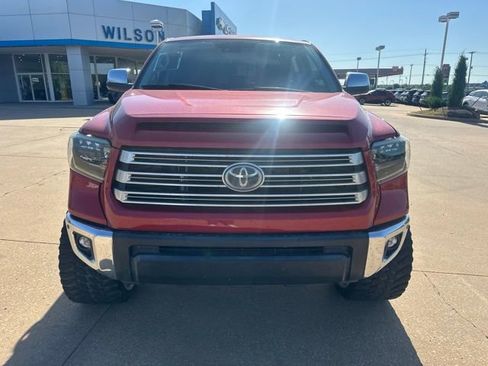 Used 2020 Toyota Tundra Limited w/ Limited Premium Package AWD/4WD image 8