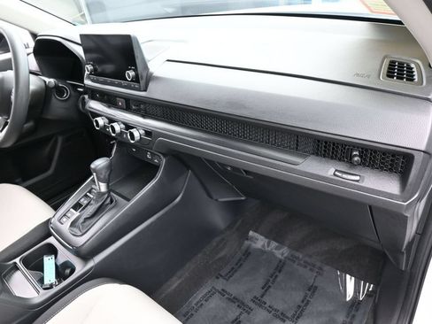 Used 2025 Honda CR-V LX image 42
