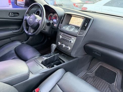 Used 2014 Nissan Maxima 3.5 SV w/ Sport Package FWD image 18