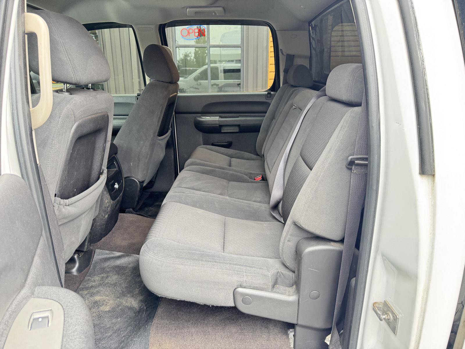 Used 2008 GMC Sierra 2500 SLE w/ SLE2 Preferred Package AWD/4WD image 18