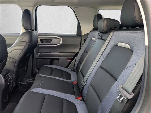 New 2025 Ford Bronco Sport Outer Banks image 15