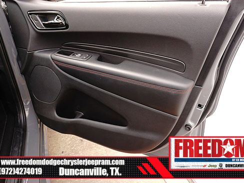 Certified 2025 Dodge Durango GT w/ Blacktop Package image 39