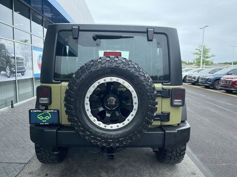 Used 2013 Jeep Wrangler Sport AWD/4WD image 30