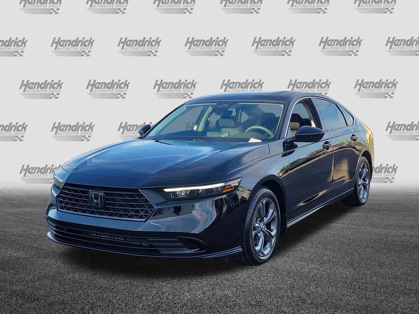Used 2023 Honda Accord EX image 3