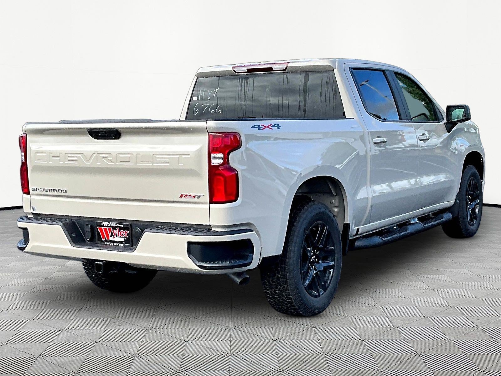 New 2026 Chevrolet Silverado 1500 RST w/ RST Select Package AWD/4WD image 7
