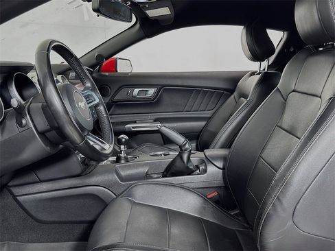 Used 2019 Ford Mustang GT Premium w/ GT Performance Package image 13