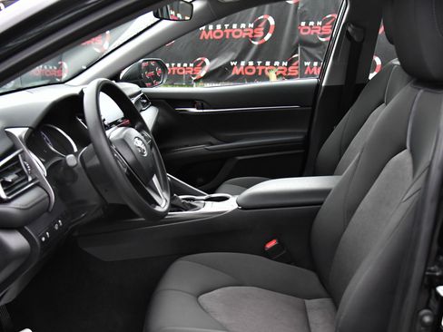 Used 2024 Toyota Camry LE image 17