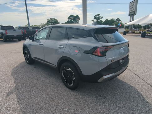 New 2026 Kia Sportage S AWD/4WD image 6