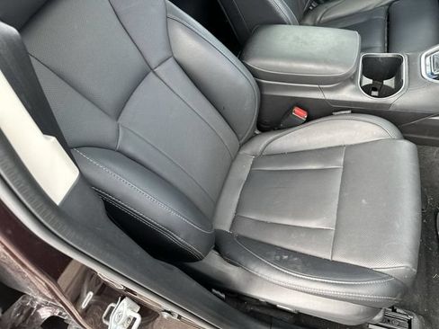 Used 2023 Subaru Outback Limited AWD/4WD image 27
