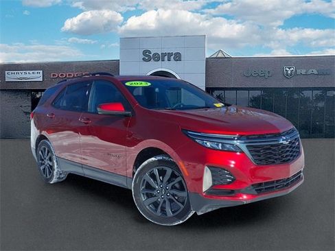 Used 2023 Chevrolet Equinox RS image 1