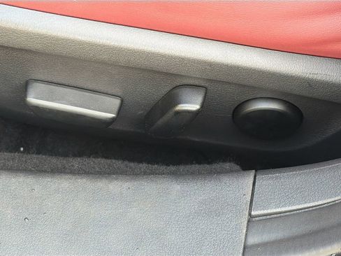 Used 2024 MAZDA MAZDA3 s image 23