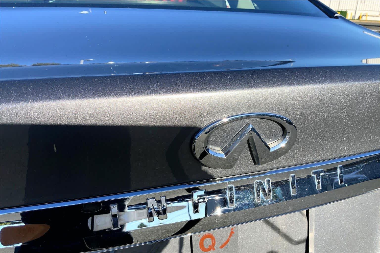 Used 2019 INFINITI Q70 L 3.7 AWD/4WD image 30