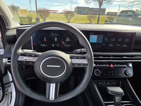 Used 2025 Hyundai Tucson SEL image 16