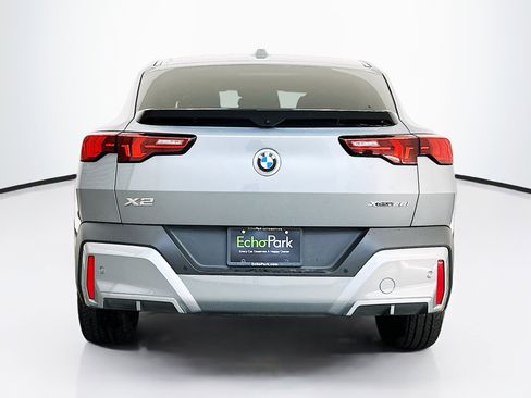 Used 2025 BMW X2 xDrive28i image 7