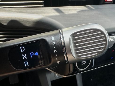 Certified 2024 Hyundai Ioniq 5 Limited AWD/4WD image 17