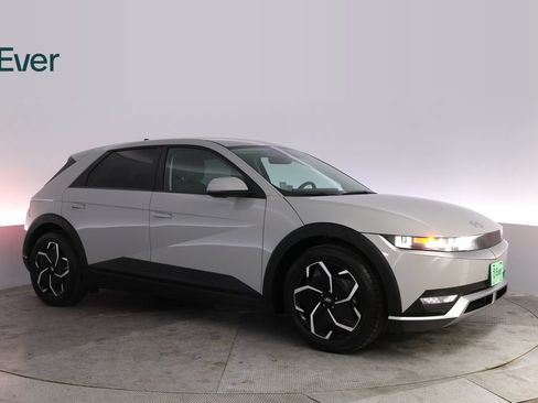 Used 2024 Hyundai Ioniq 5 SEL RWD image 14