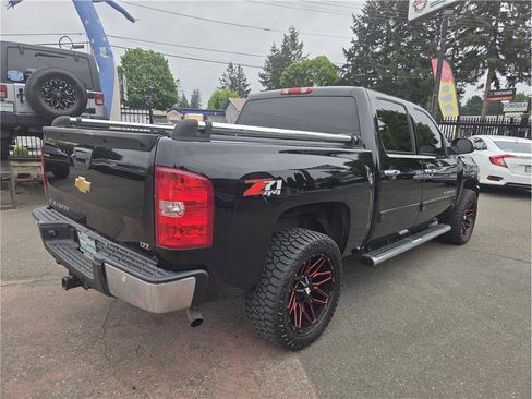 Used 2013 Chevrolet Silverado 1500 LTZ AWD/4WD image 8