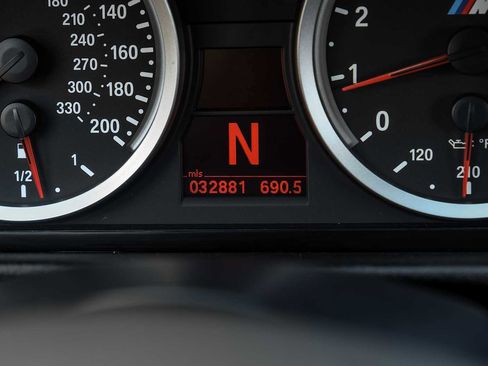 Used 2011 BMW M3 Coupe image 18