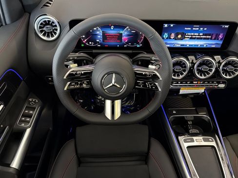 New 2026 Mercedes-Benz GLA 250 image 13