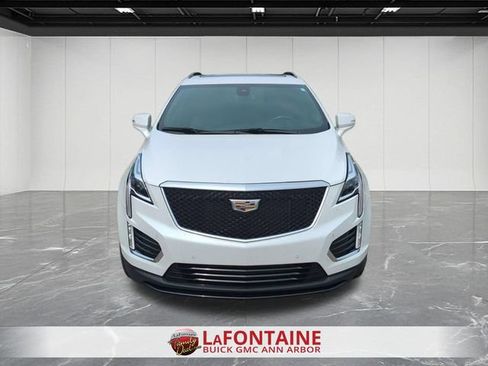Certified 2021 Cadillac XT5 Sportv w/ LPO, Floor Liner Package AWD/4WD image 3