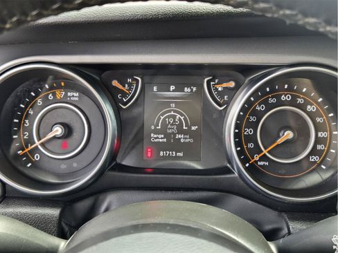 Used 2022 Jeep Wrangler Unlimited Sport AWD/4WD image 14