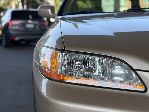 Used 2000 Honda Accord EX image 12