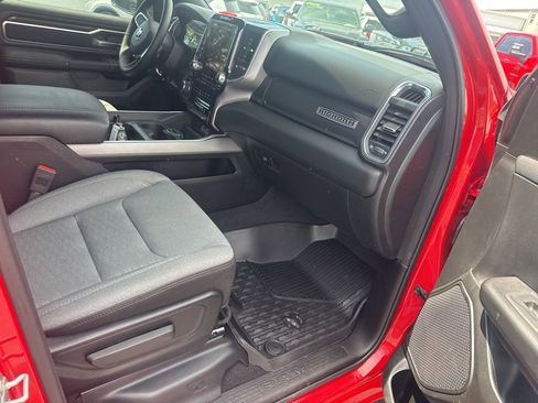 Used 2025 RAM 1500 Big Horn AWD/4WD image 17