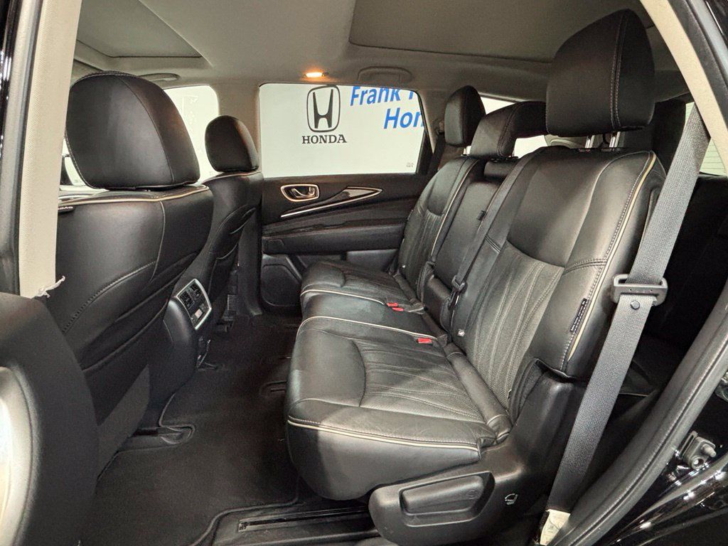 Used 2018 INFINITI QX60 Luxe w/ Deluxe Technology Package AWD/4WD image 31
