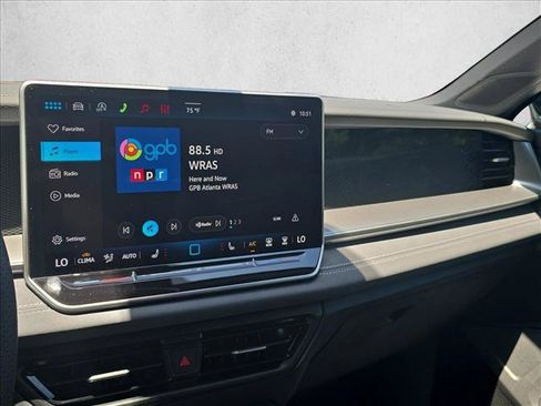 New 2026 Volkswagen Tiguan SE R-Line FWD image 14