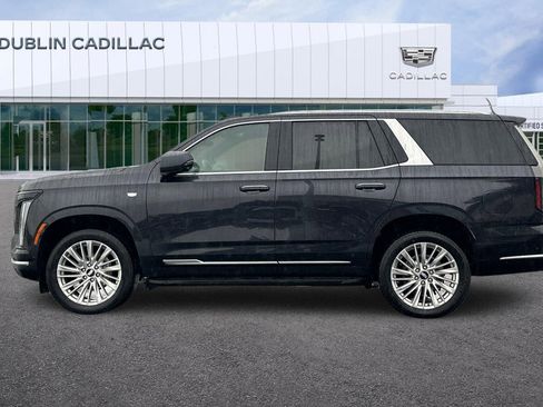 Certified 2025 Cadillac Escalade Premium Luxury image 7