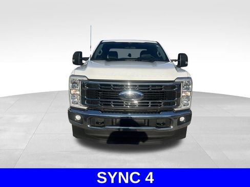 Certified 2025 Ford F250 XLT image 10