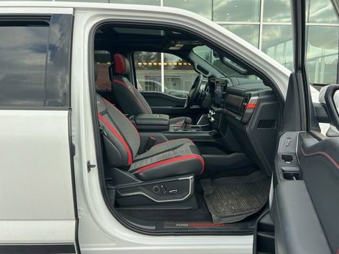 Used 2025 Ford F150 Raptor image 37