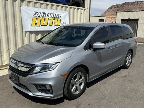 Used 2019 Honda Odyssey EX image 1
