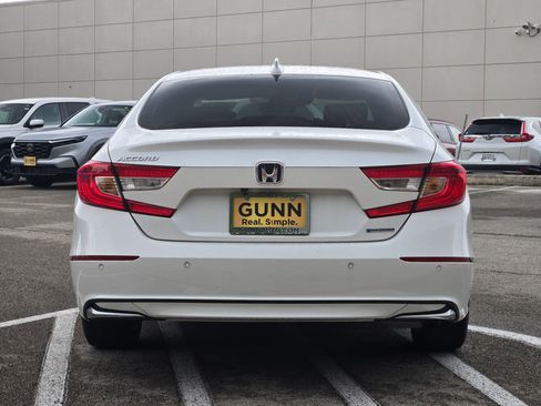 Certified 2021 Honda Accord EX-L image 3
