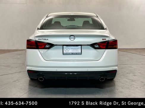 Used 2024 Nissan Altima 2.5 SR FWD image 4
