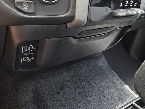 New 2026 RAM 1500 Express RWD image 20