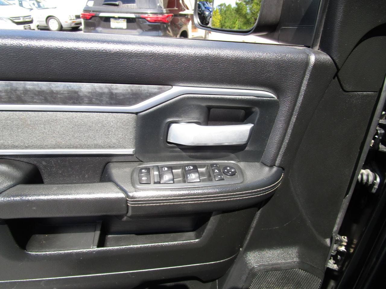 Used 2020 RAM 3500 Lone Star w/ Level 2 Equipment Group AWD/4WD image 19