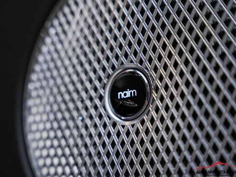 Used 2021 Bentley Bentayga image 51