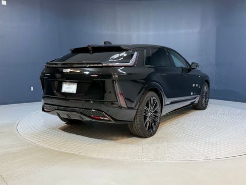 New 2026 Cadillac Lyriq V w/ LPO, Floor Liner Package image 9