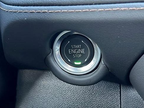 New 2026 Chevrolet Suburban High Country image 33