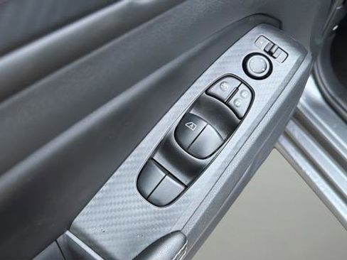 Used 2024 Nissan Altima 2.5 SV w/ SV Premium Package image 13