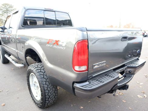 Used 2006 Ford F250 Lariat AWD/4WD image 7