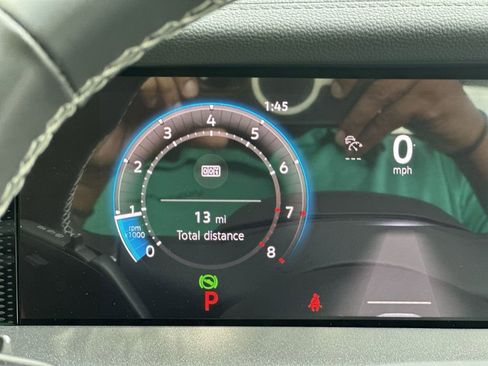 New 2025 Volkswagen Tiguan S image 15