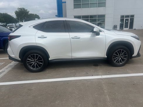 Used 2025 Lexus NX 350 AWD w/ Accessory Package (2T) image 4