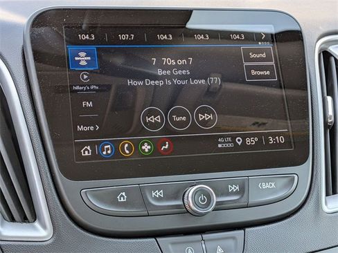 Used 2023 Chevrolet Malibu LT image 22