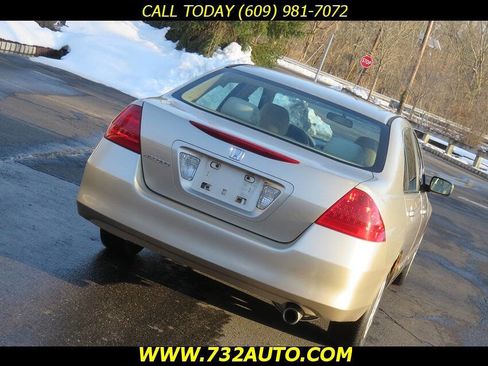 Used 2006 Honda Accord LX image 16