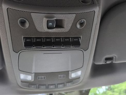 Used 2019 Ford F250 Lariat w/ Lariat Value Package AWD/4WD image 27