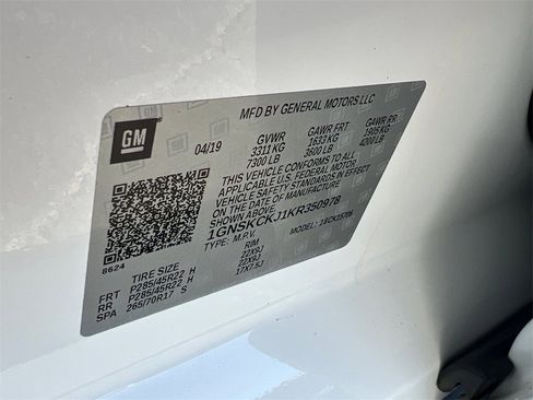 Used 2019 Chevrolet Tahoe Premier w/ RST 6.2L Performance Edition image 40